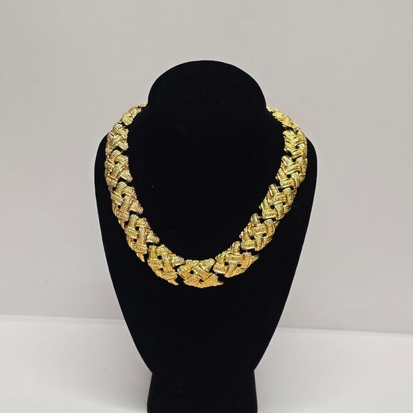 Vintage 90s Anne Klein Gold Metal Chunky Statement Necklace Choker Collar - Picture 8 of 10